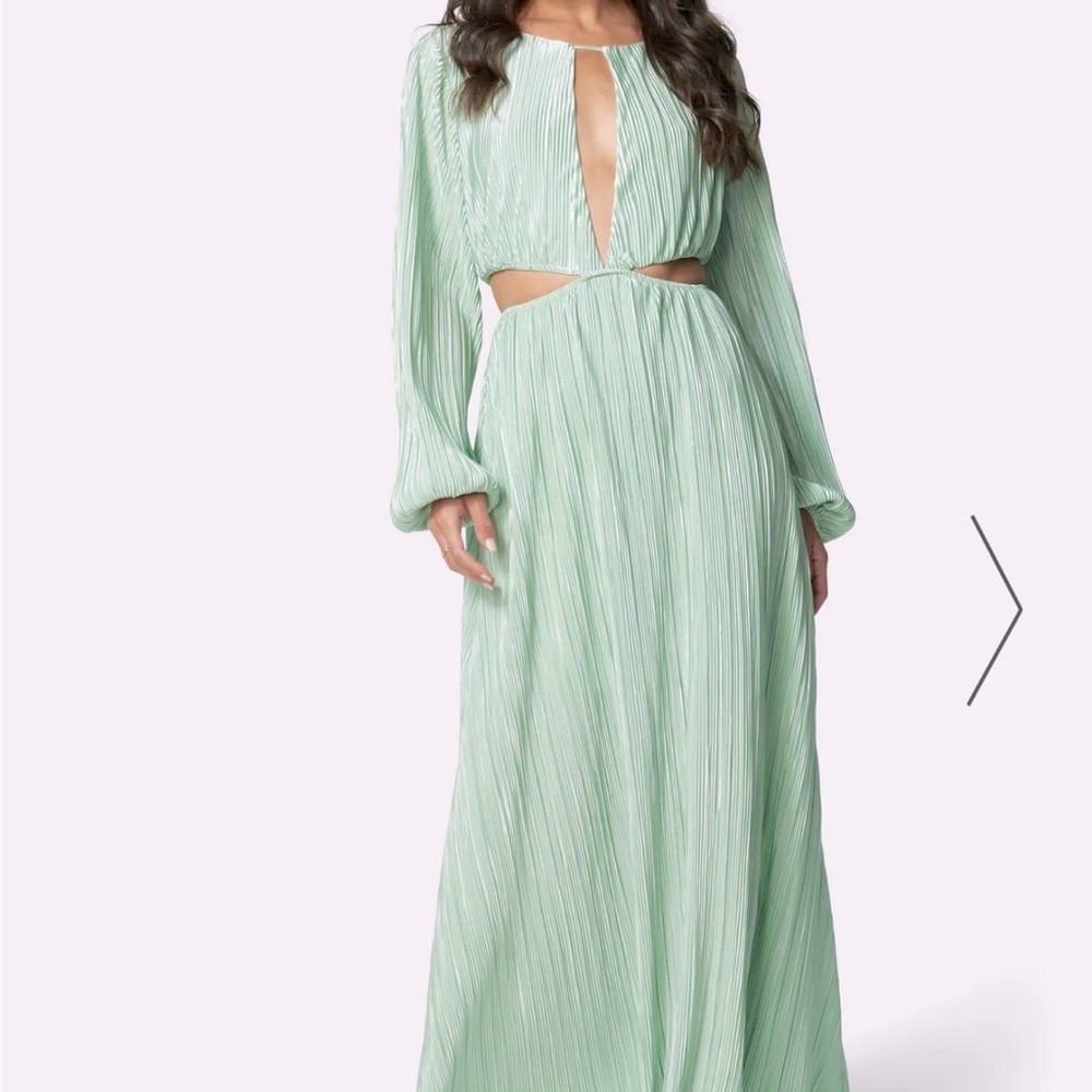 Bebe dress